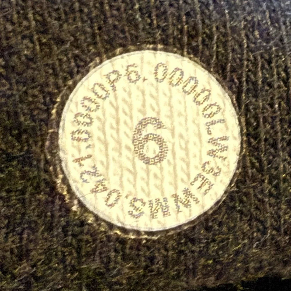 Lululemon All Yours Hoodie Iridescent Graphic Sz 6 Black Spellout LOGO 731